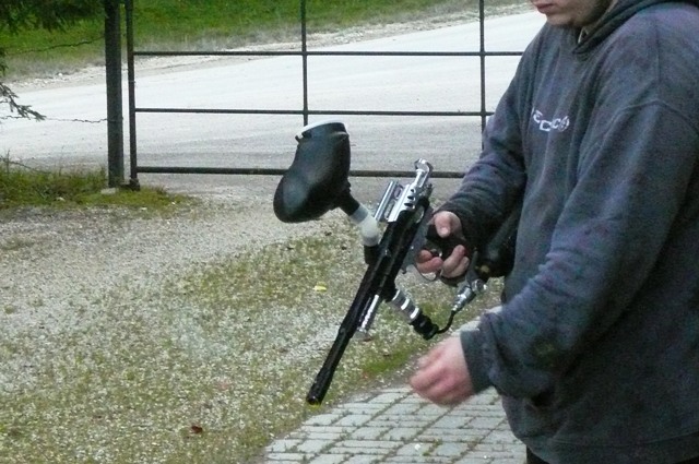 Paintball_Tram_07_10_07_35